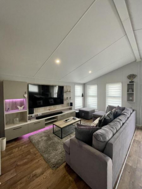Impeccable 3- bed luxury Lodge in Camber Sands